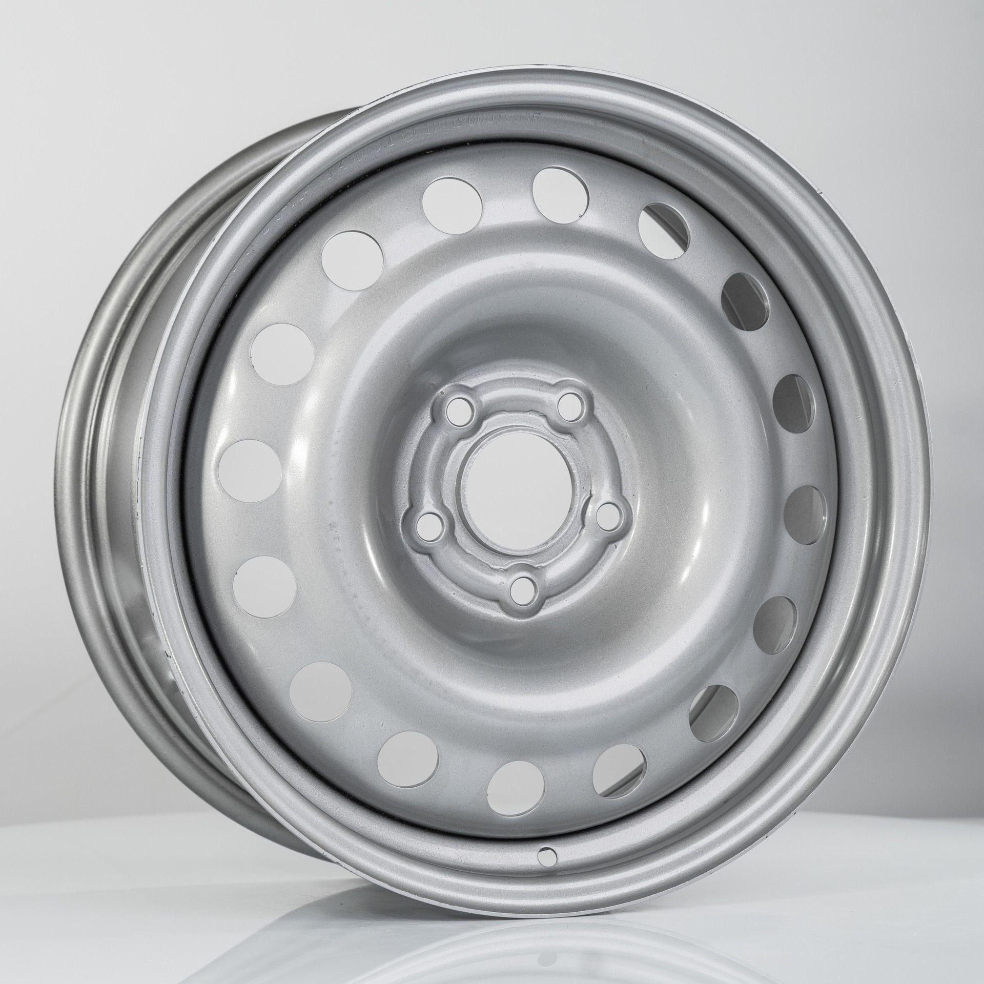 SDT Ü9116 Silver 7x17/5x114.3 D66.1 ET40  