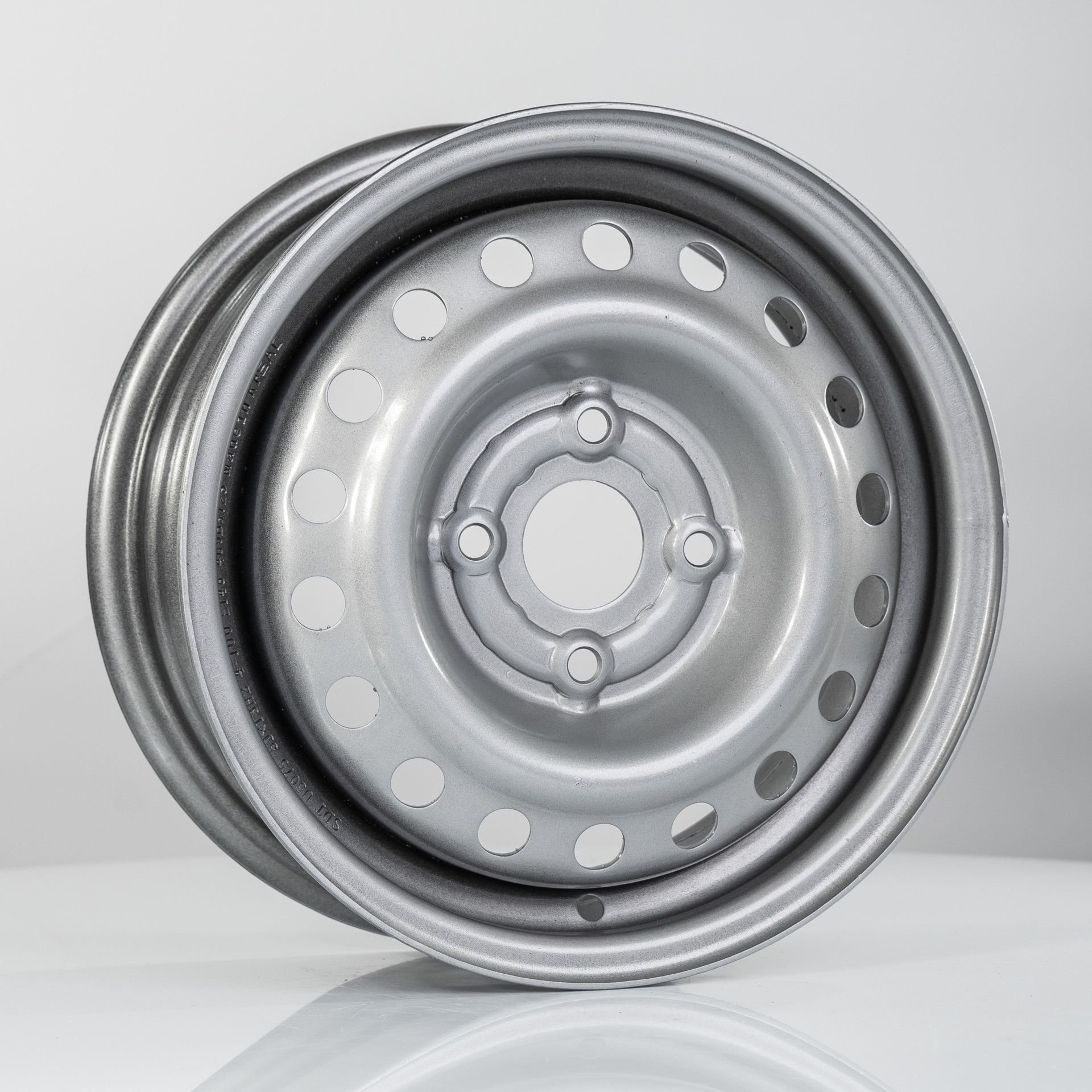 SDT U5075_P silver 5x13/4x100 D54.1 ET46  