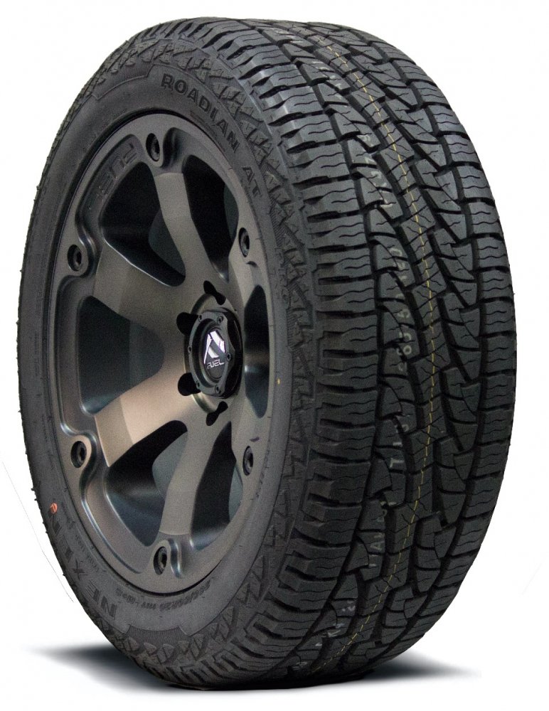 Nexen Roadian AT 205/70 R15 104/102T  