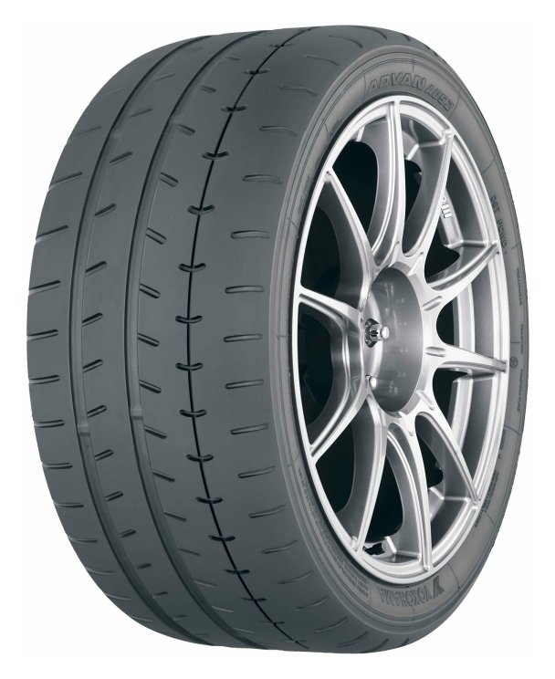 Yokohama Advan A052 275/40 R18 103Y  